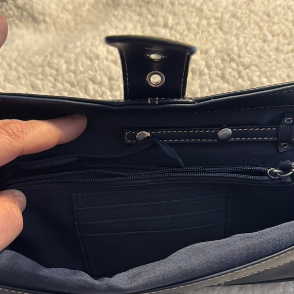 Leather Blue Wristlet Clutch with Structured Design - Picture 7 of 9